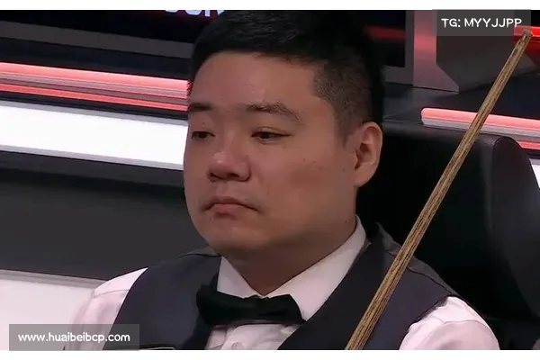 丁俊晖送老马隐形眼镜首秀失利:10-3 晋级八强,完美表现获对手盛赞 丁俊晖送老马隐形眼镜首秀失利:10-3 晋级八强,完美表现获对手盛赞
